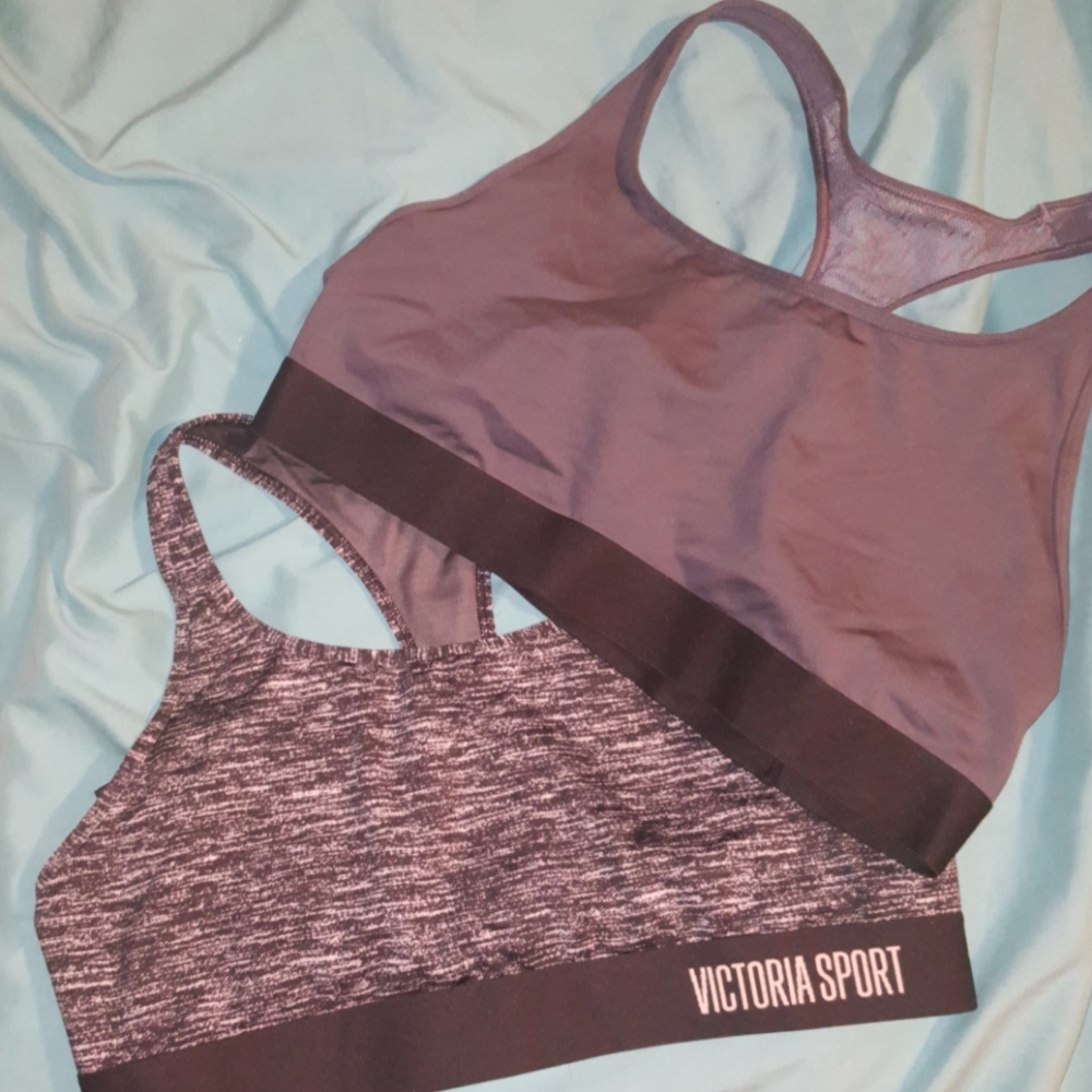 2 Victoria secret sports bras xl